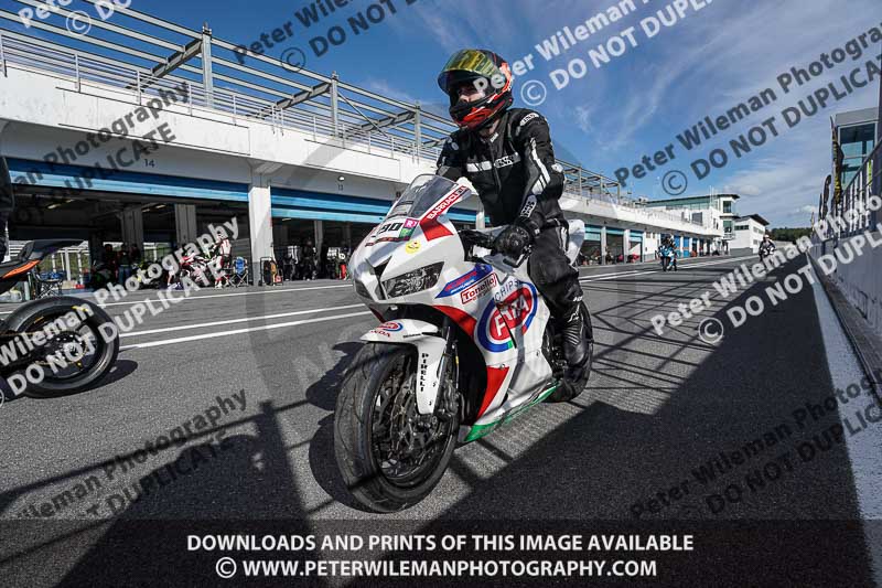 estoril;event digital images;motorbikes;no limits;peter wileman photography;portugal;trackday;trackday digital images